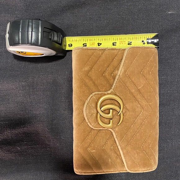 Gucci Marmount 2.0 Crossbody Bag - Picture 6 of 8